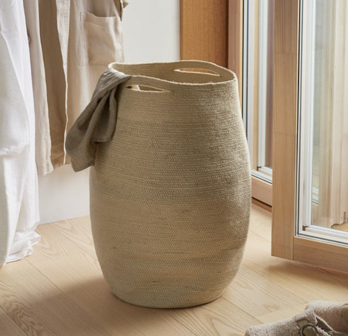 Harvest Rolling Hamper With Wheels